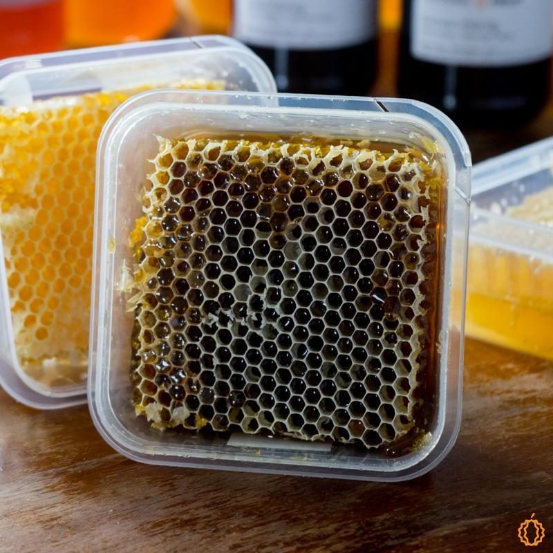Miel en rayon de Chêne  Acheter à Jurassic Fruit